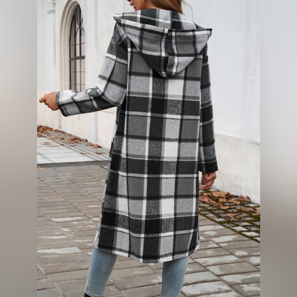 Ella hooded button down plaid coat - Picture 4 of 6